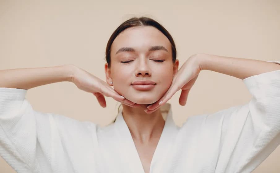 Masaż Kobido: japoński lifting bez skalpela? Odkryj sekrety!